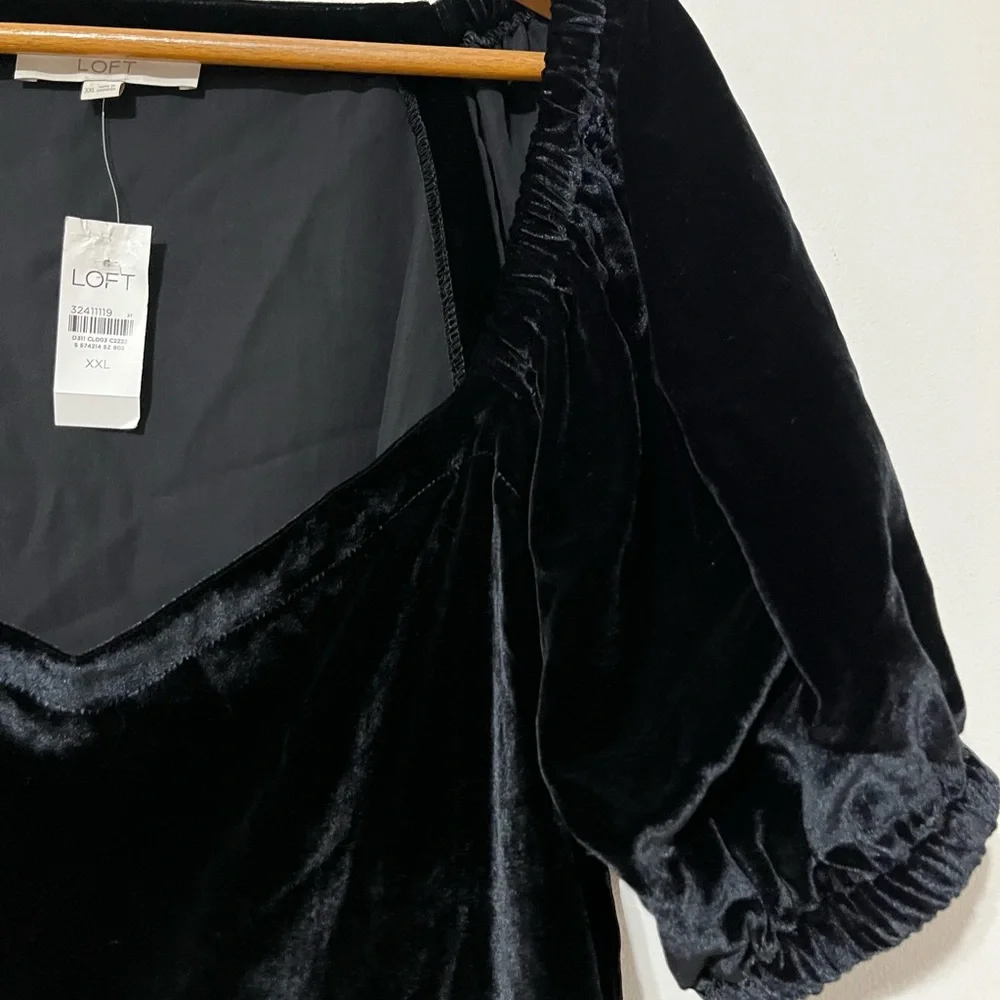 Loft Velvet Puff Sleeve Top XXL Black nwt